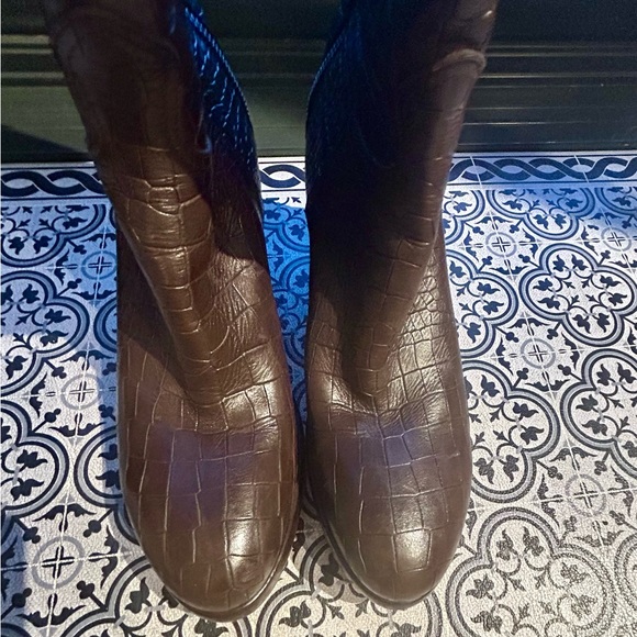 ROCCO P. Tall Boot - Picture 4 of 10